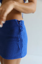 Carregar imagem no visualizador da galeria, Mini Saia Crochet Viés - Azul